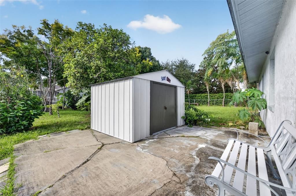 En Venta: $279,000 (3 camas, 2 baños, 1275 Pies cuadrados)