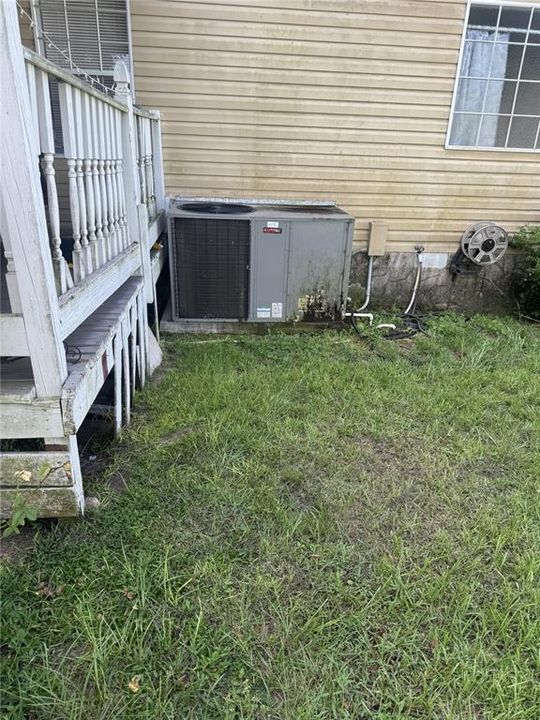 For Sale: $205,000 (3 beds, 2 baths, 1664 Square Feet)