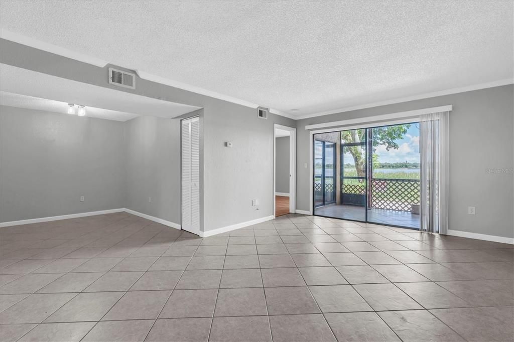 For Sale: $242,000 (3 beds, 2 baths, 1155 Square Feet)