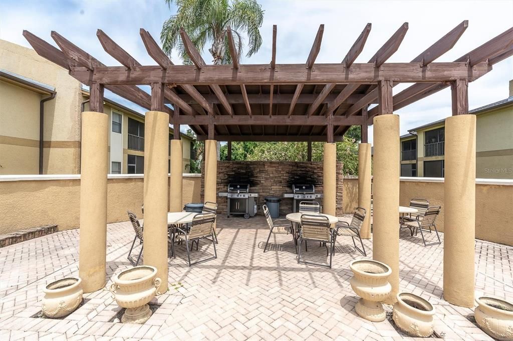 For Sale: $242,000 (3 beds, 2 baths, 1155 Square Feet)