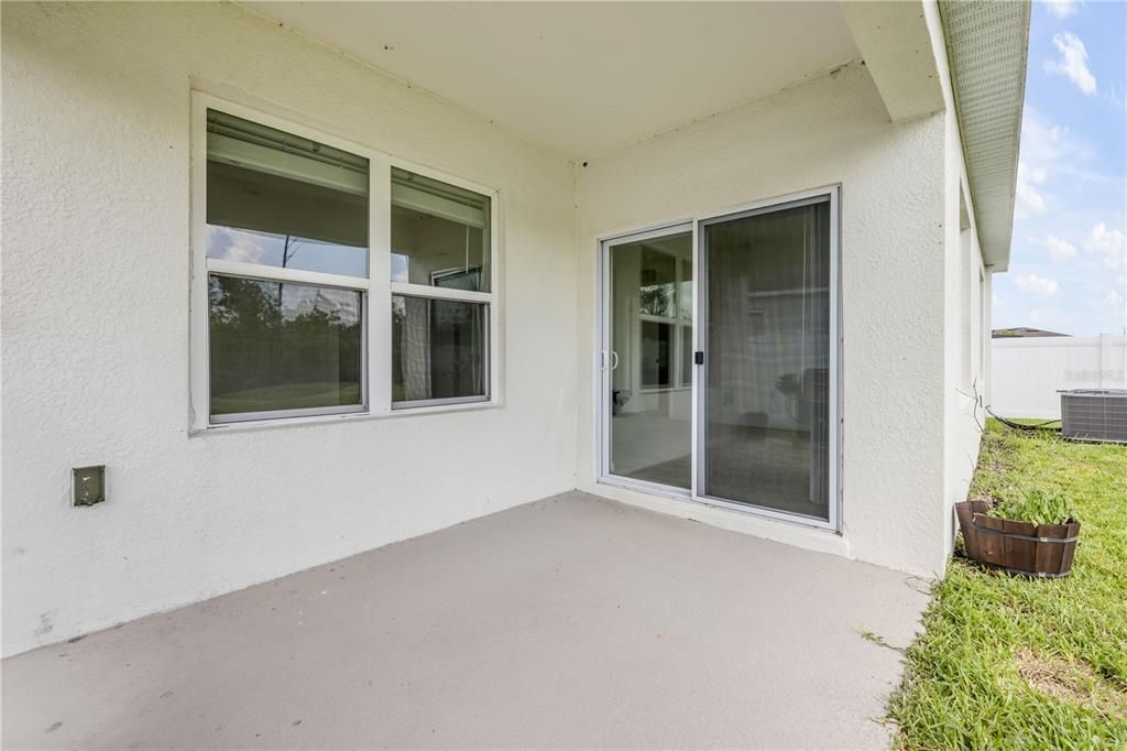 For Rent: $2,500 (3 beds, 2 baths, 1690 Square Feet)