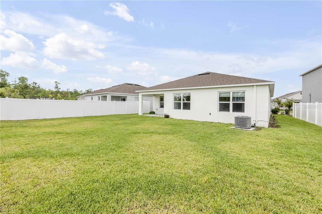 For Rent: $2,500 (3 beds, 2 baths, 1690 Square Feet)