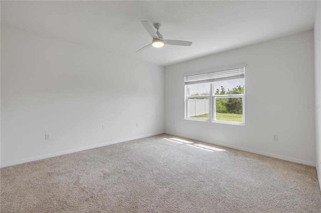 For Rent: $2,500 (3 beds, 2 baths, 1690 Square Feet)