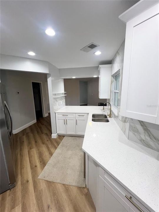En Venta: $469,000 (3 camas, 2 baños, 1501 Pies cuadrados)