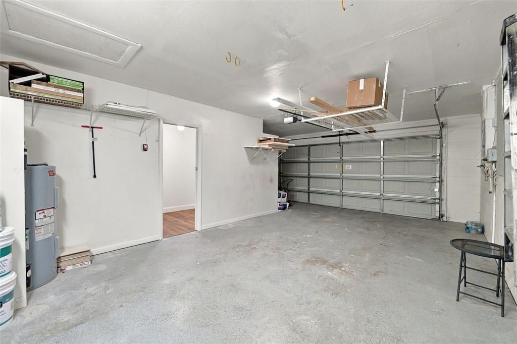 For Sale: $599,900 (4 beds, 2 baths, 2197 Square Feet)