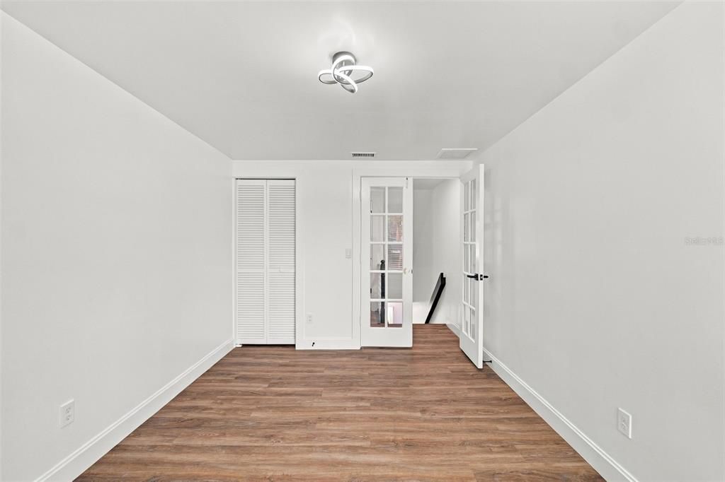For Sale: $599,900 (4 beds, 2 baths, 2197 Square Feet)