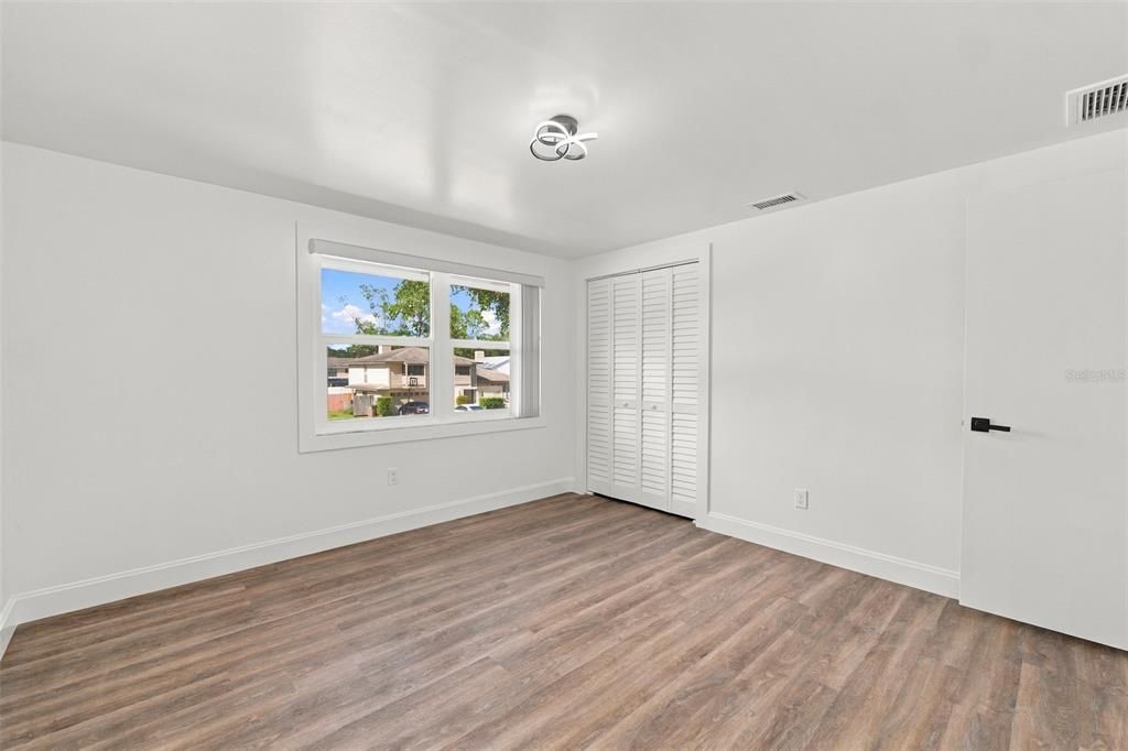For Sale: $599,900 (4 beds, 2 baths, 2197 Square Feet)