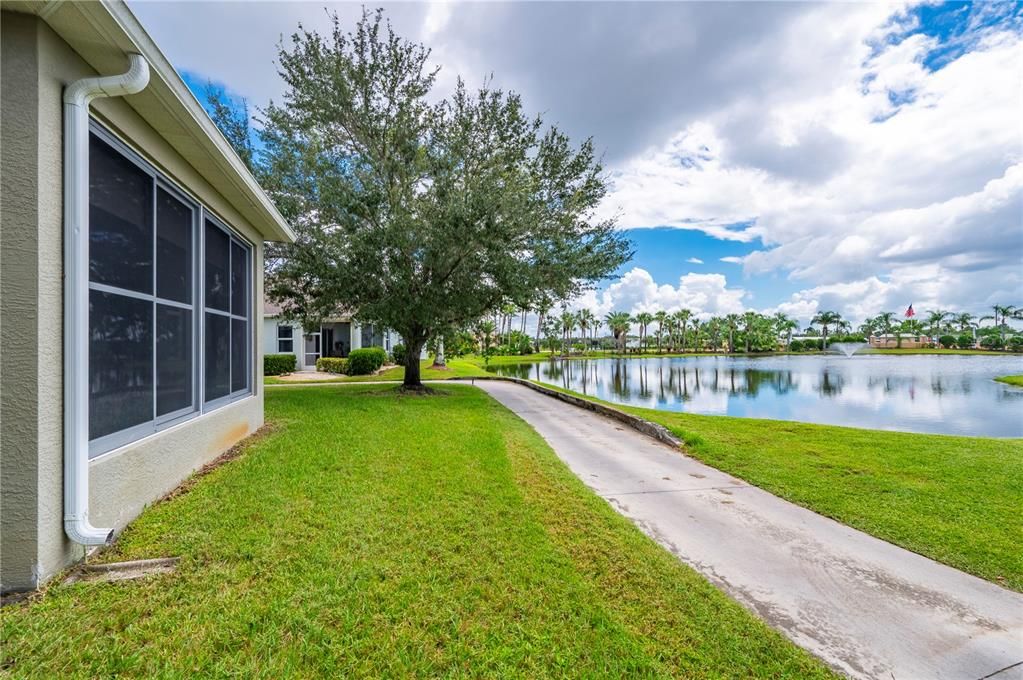 En Venta: $284,900 (3 camas, 2 baños, 1387 Pies cuadrados)