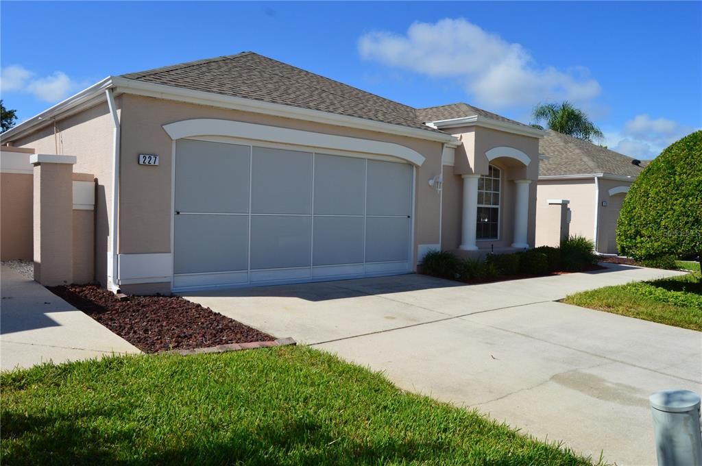 For Sale: $334,999 (3 beds, 2 baths, 1850 Square Feet)