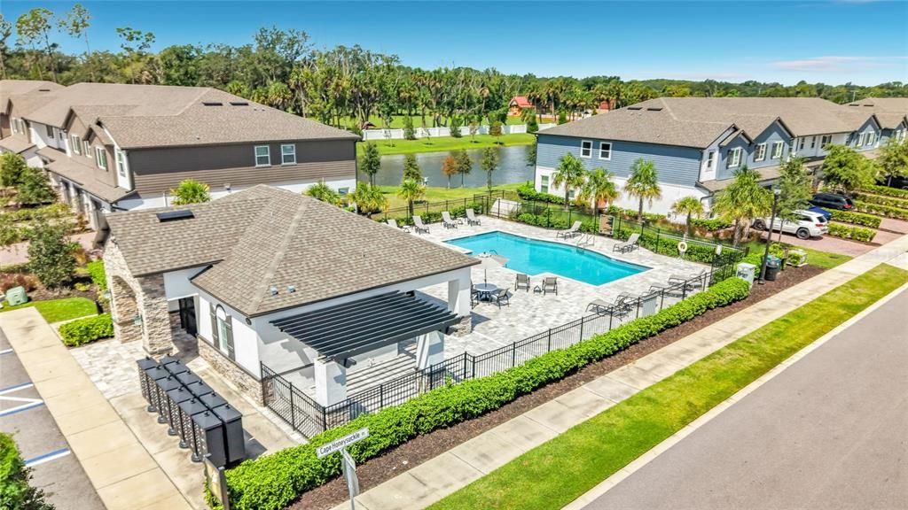 For Rent: $2,250 (3 beds, 2 baths, 1587 Square Feet)