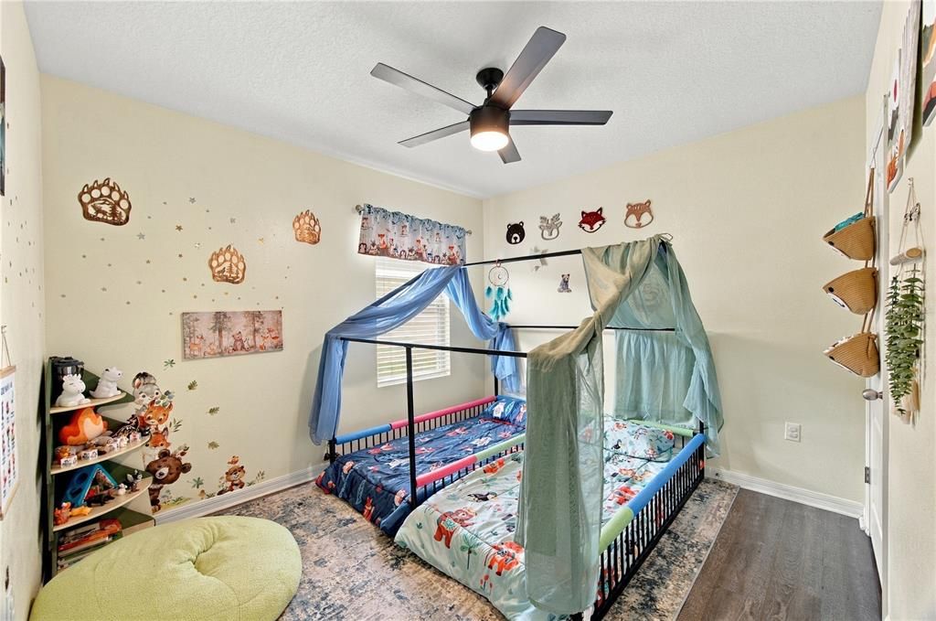 For Sale: $395,000 (4 beds, 2 baths, 1846 Square Feet)