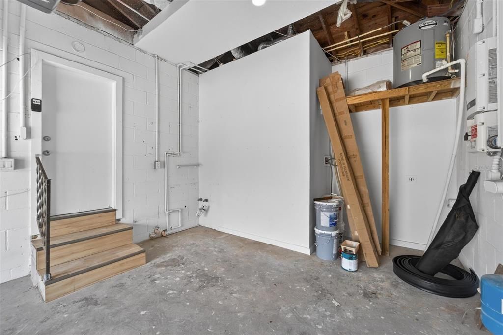 For Rent: $3,800 (3 beds, 3 baths, 1779 Square Feet)