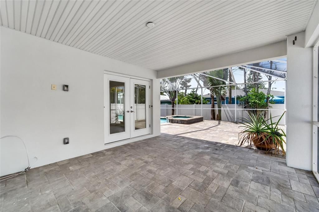 For Rent: $3,800 (3 beds, 3 baths, 1779 Square Feet)