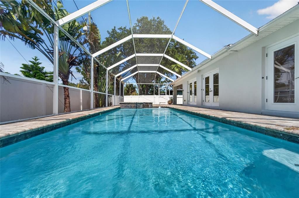 For Rent: $3,800 (3 beds, 3 baths, 1779 Square Feet)