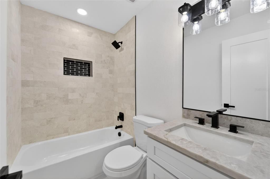 For Rent: $3,800 (3 beds, 3 baths, 1779 Square Feet)