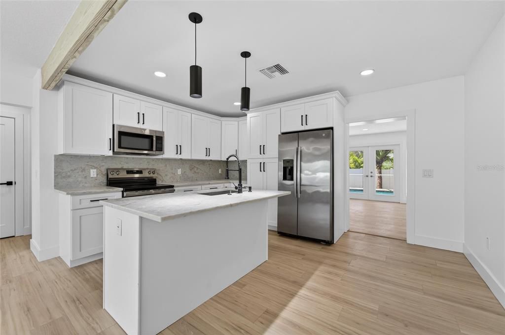 For Rent: $3,800 (3 beds, 3 baths, 1779 Square Feet)