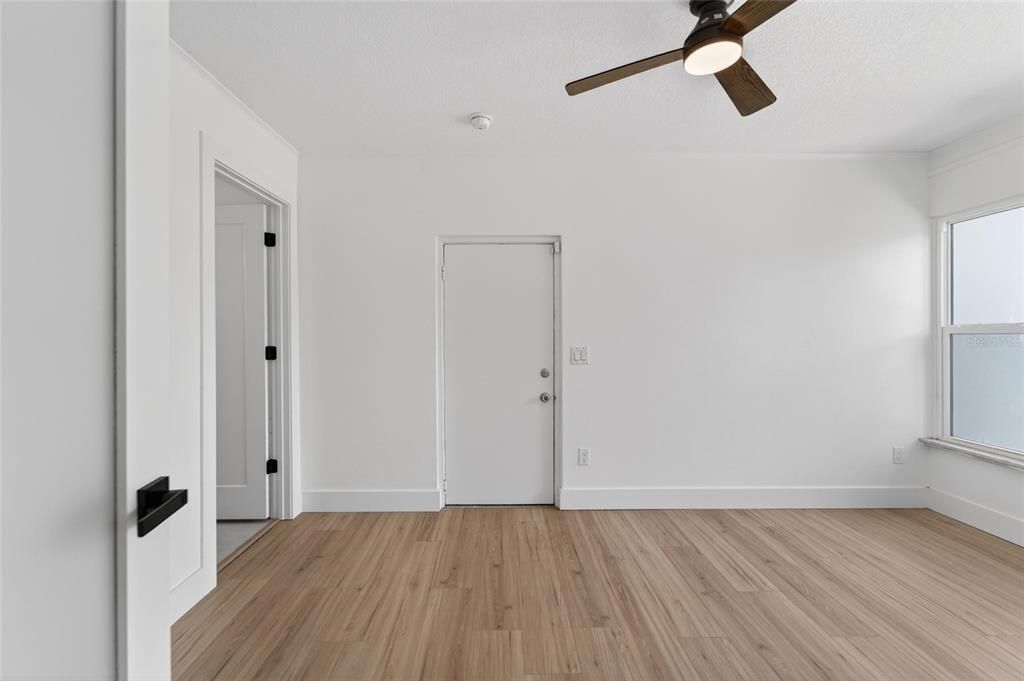 For Rent: $3,800 (3 beds, 3 baths, 1779 Square Feet)