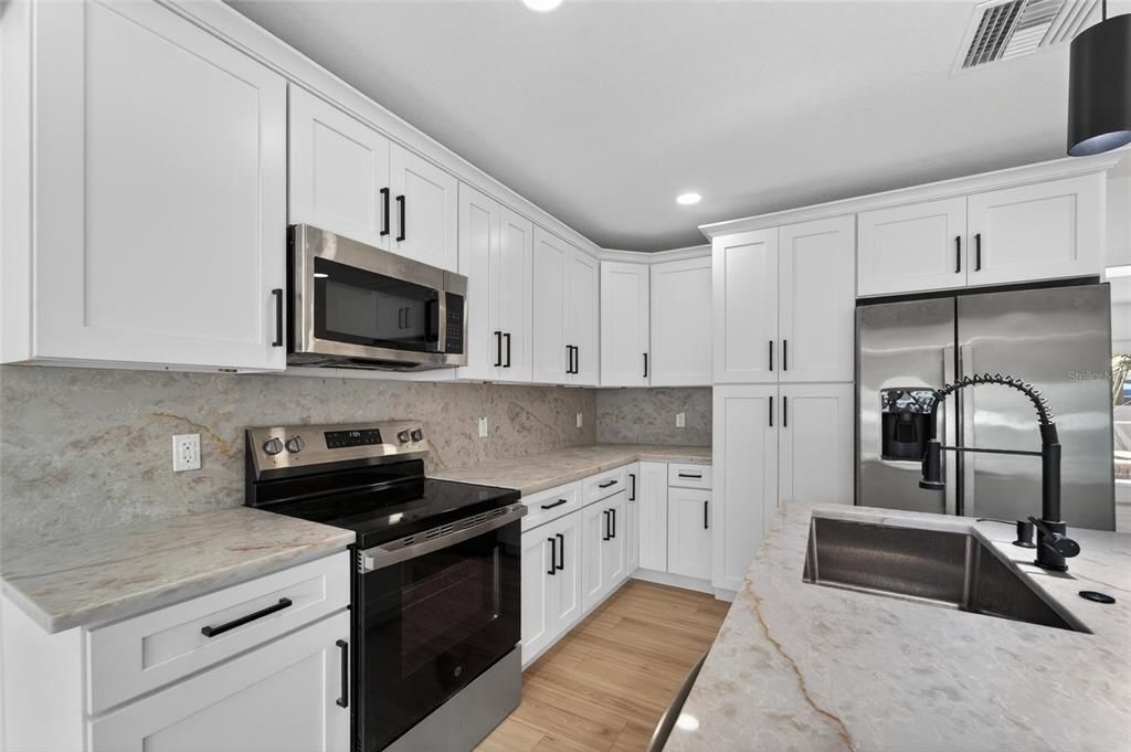For Rent: $3,800 (3 beds, 3 baths, 1779 Square Feet)