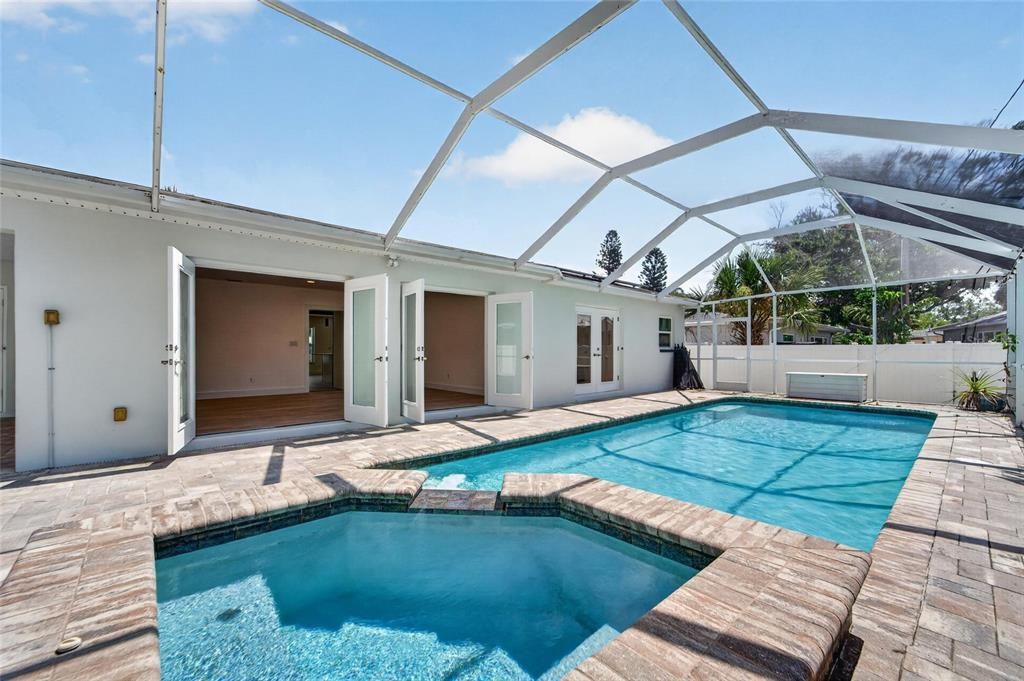 For Rent: $3,800 (3 beds, 3 baths, 1779 Square Feet)