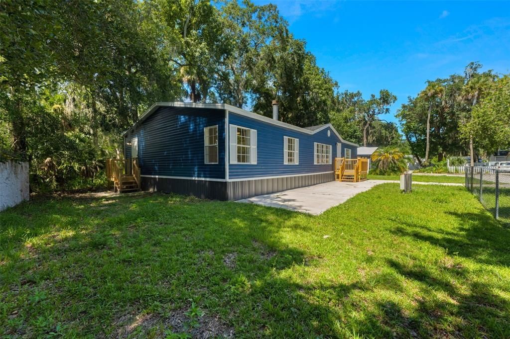 For Sale: $225,000 (3 beds, 2 baths, 1860 Square Feet)