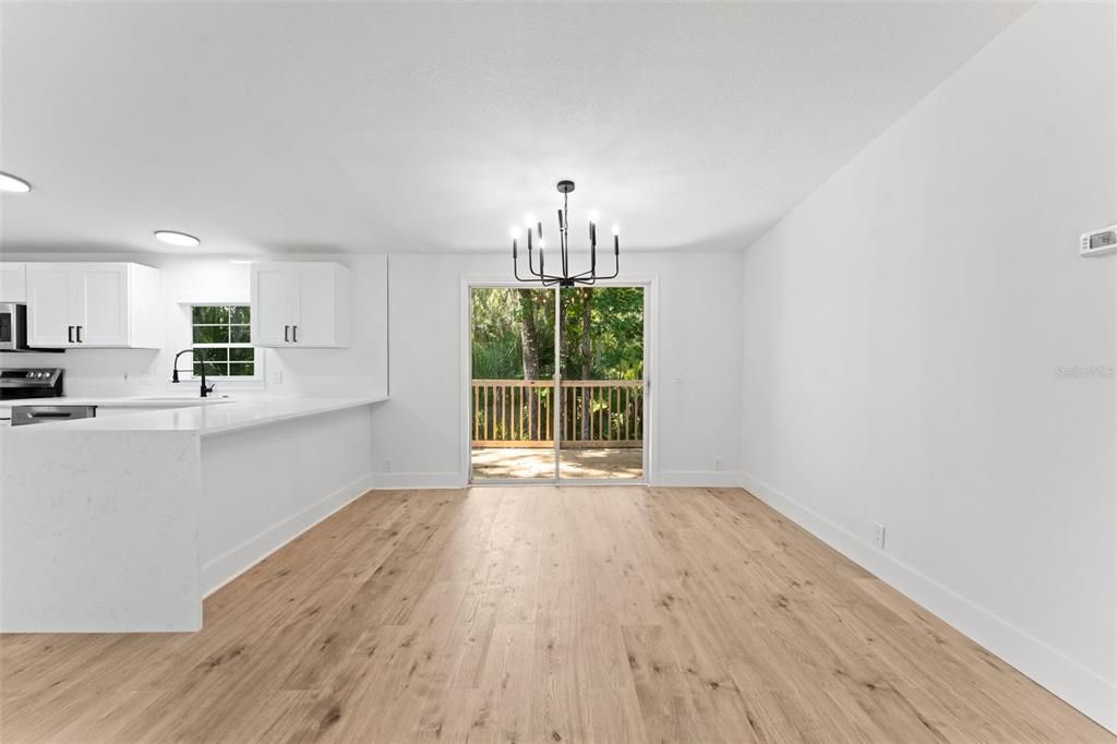 For Sale: $225,000 (3 beds, 2 baths, 1860 Square Feet)