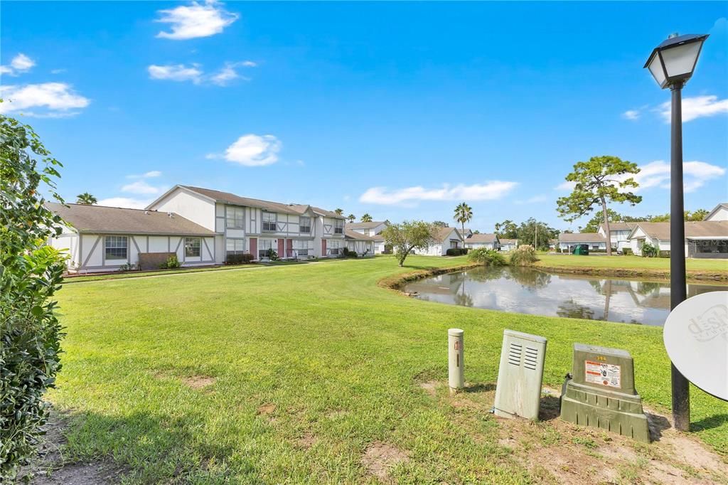 For Rent: $1,875 (2 beds, 1 baths, 992 Square Feet)