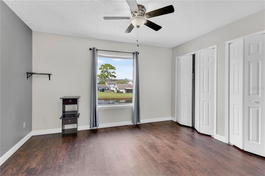 For Rent: $1,875 (2 beds, 1 baths, 992 Square Feet)