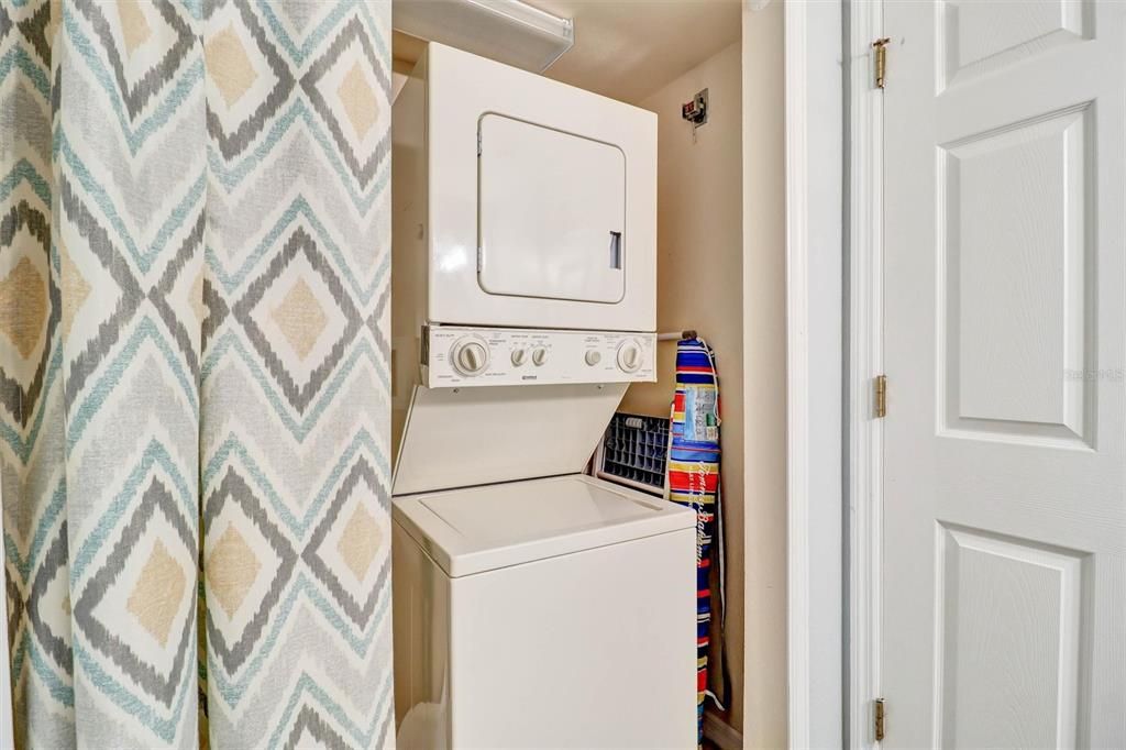 En Venta: $250,000 (3 camas, 2 baños, 1457 Pies cuadrados)
