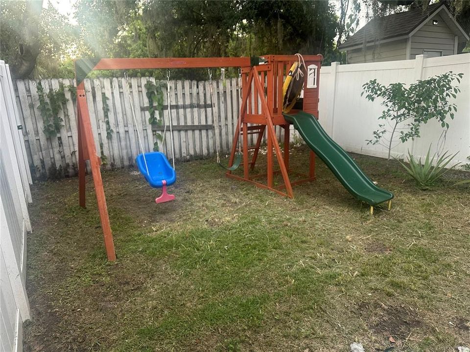En Venta: $239,900 (3 camas, 2 baños, 1142 Pies cuadrados)