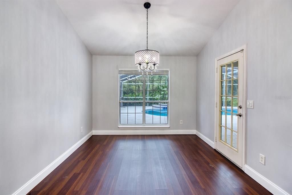 For Rent: $3,200 (3 beds, 2 baths, 1692 Square Feet)