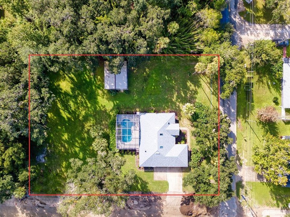 For Rent: $3,200 (3 beds, 2 baths, 1692 Square Feet)