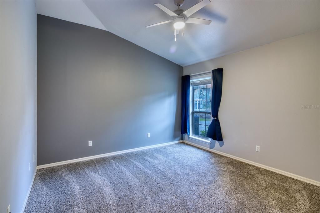 For Rent: $3,200 (3 beds, 2 baths, 1692 Square Feet)