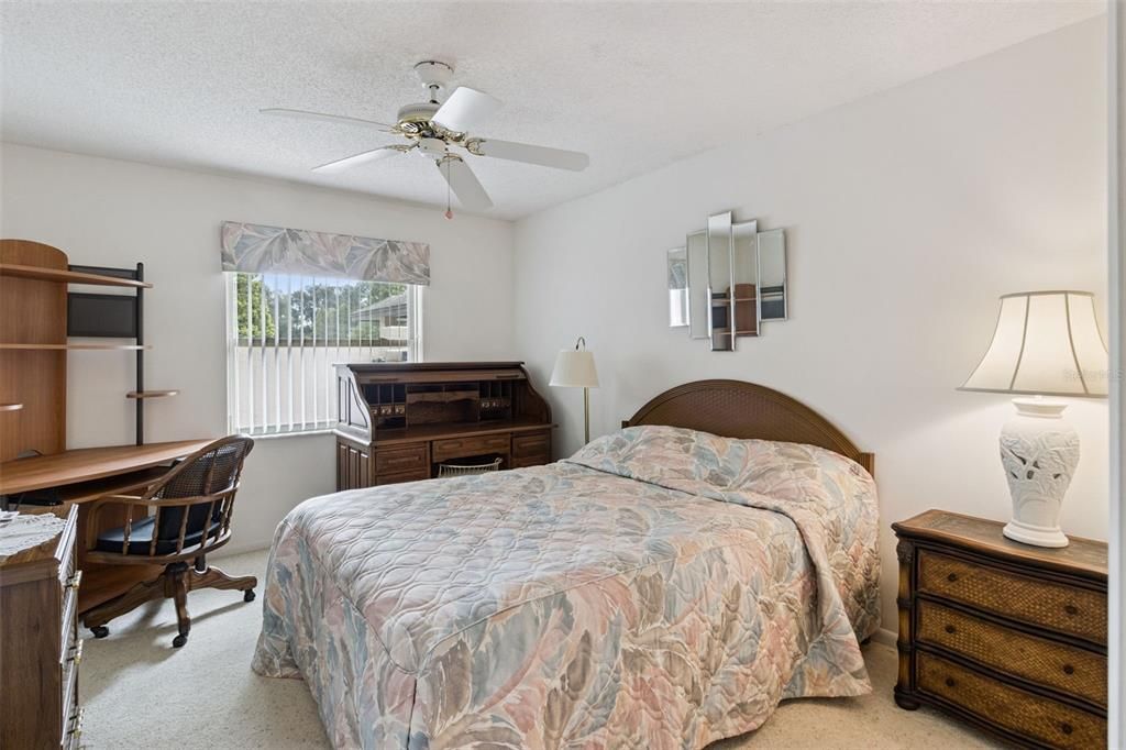 For Sale: $225,000 (2 beds, 2 baths, 1471 Square Feet)