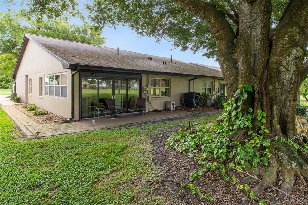 For Sale: $225,000 (2 beds, 2 baths, 1471 Square Feet)