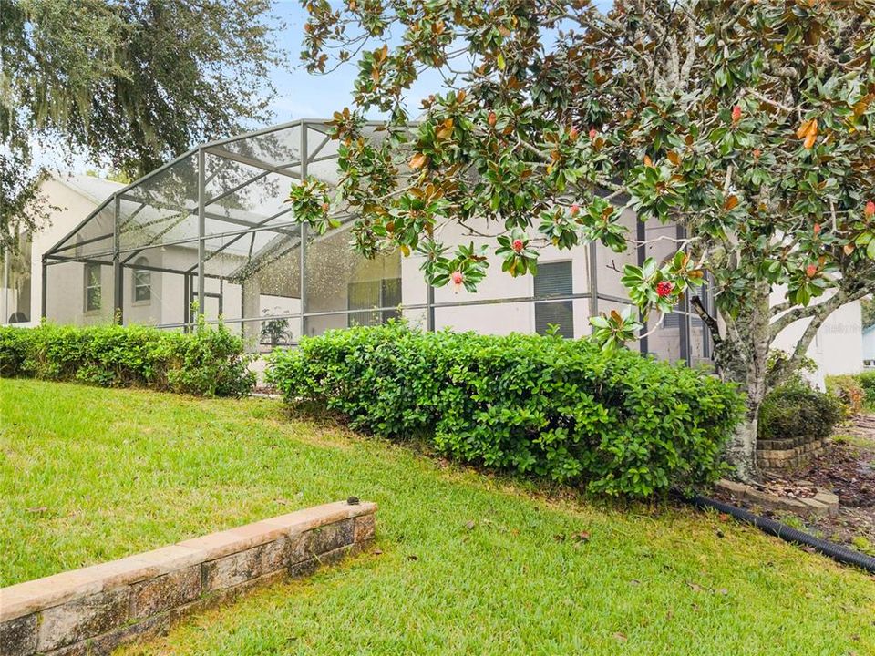 For Sale: $357,000 (3 beds, 2 baths, 1598 Square Feet)