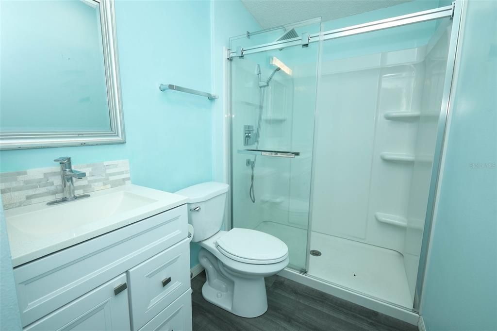 На продажу: $239,000 (2 спален, 2 ванн, 1144 Квадратных фут)