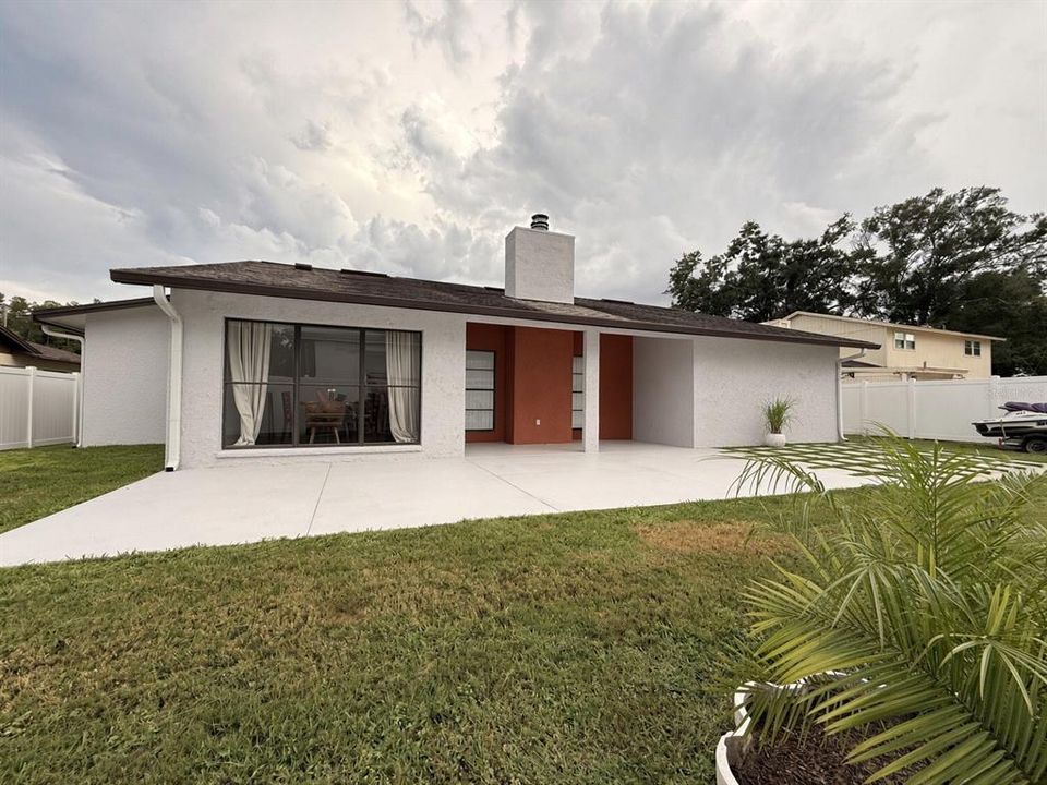 For Sale: $390,000 (3 beds, 2 baths, 1516 Square Feet)