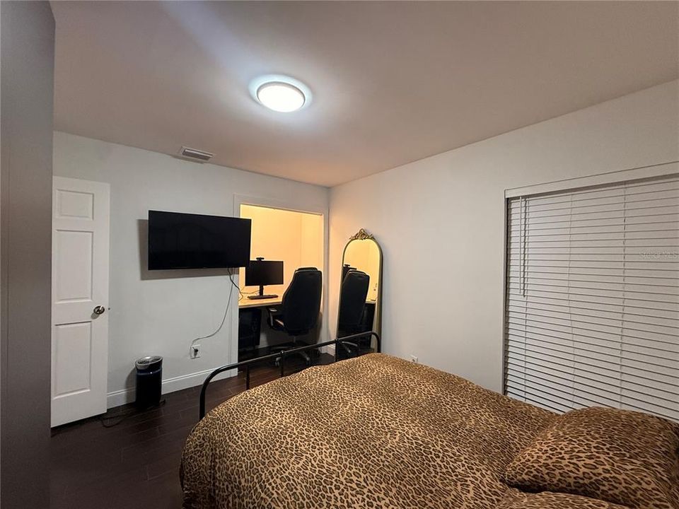 For Sale: $390,000 (3 beds, 2 baths, 1516 Square Feet)