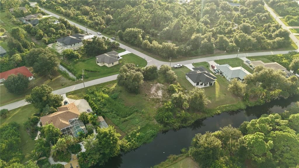 En Venta: $35,000 (0.33 acres)