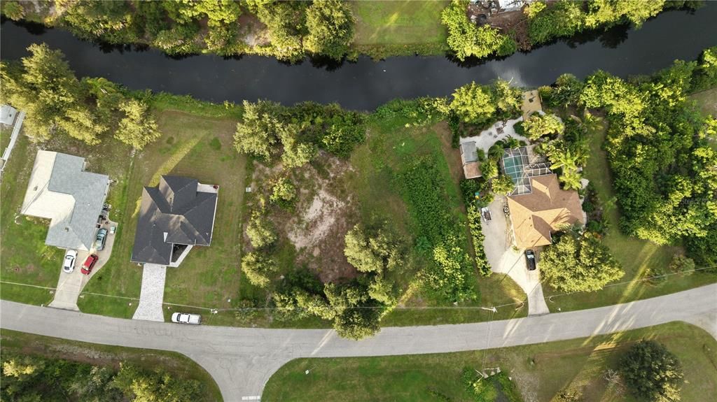 En Venta: $35,000 (0.33 acres)