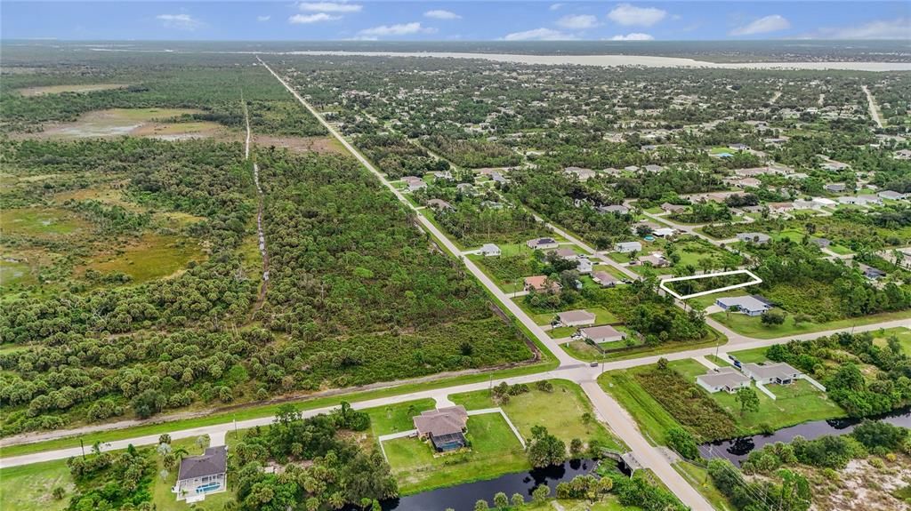 待售: $35,000 (0.25 acres)