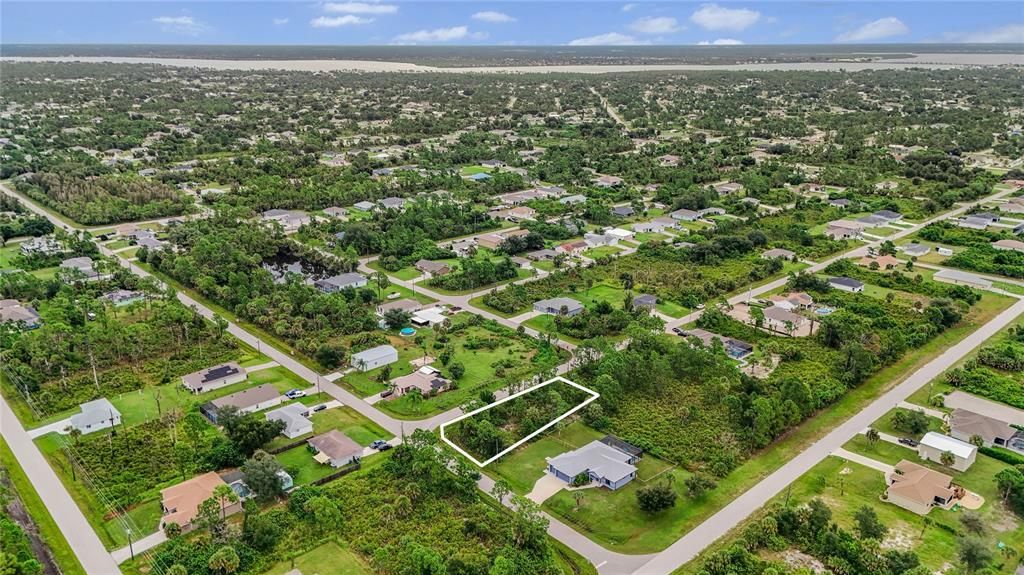 待售: $35,000 (0.25 acres)