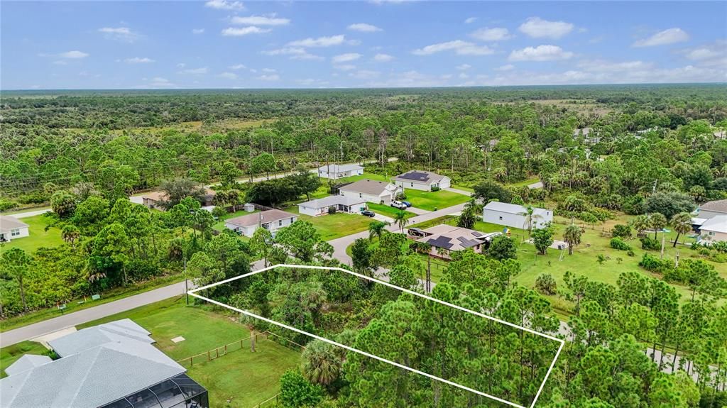 待售: $35,000 (0.25 acres)