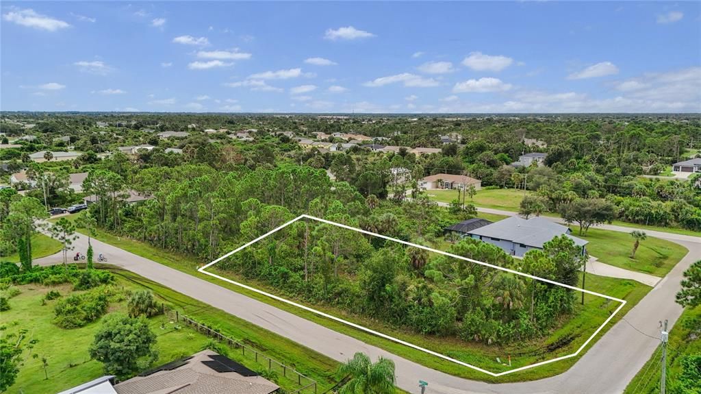 待售: $35,000 (0.25 acres)