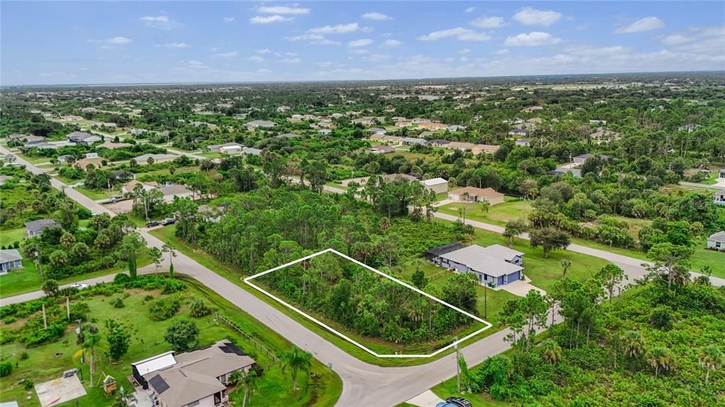 待售: $35,000 (0.25 acres)