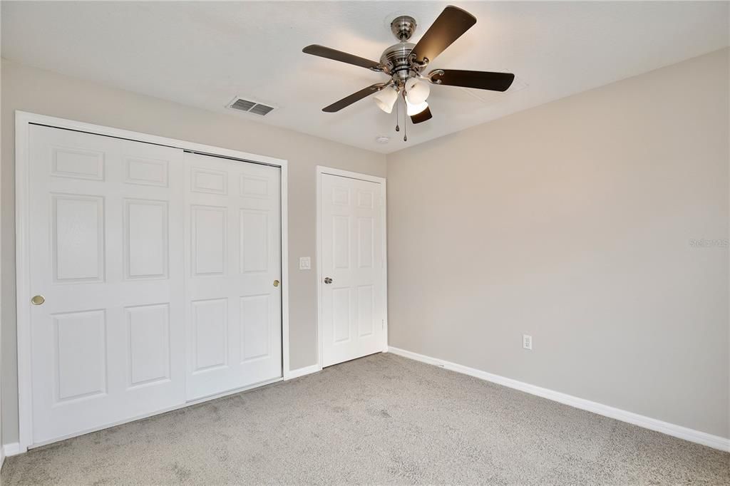 For Rent: $2,095 (3 beds, 2 baths, 1757 Square Feet)