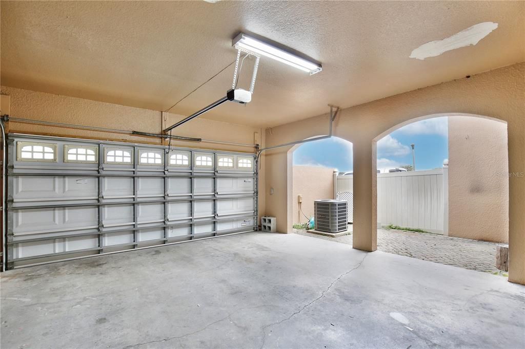 For Rent: $2,095 (3 beds, 2 baths, 1757 Square Feet)
