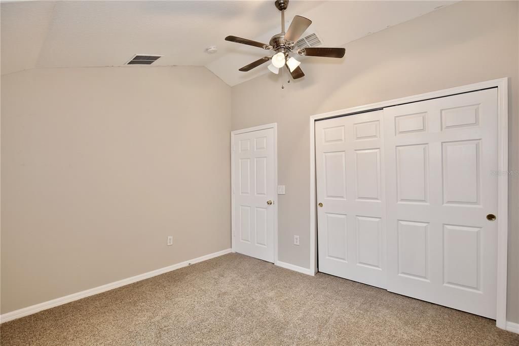 For Rent: $2,095 (3 beds, 2 baths, 1757 Square Feet)