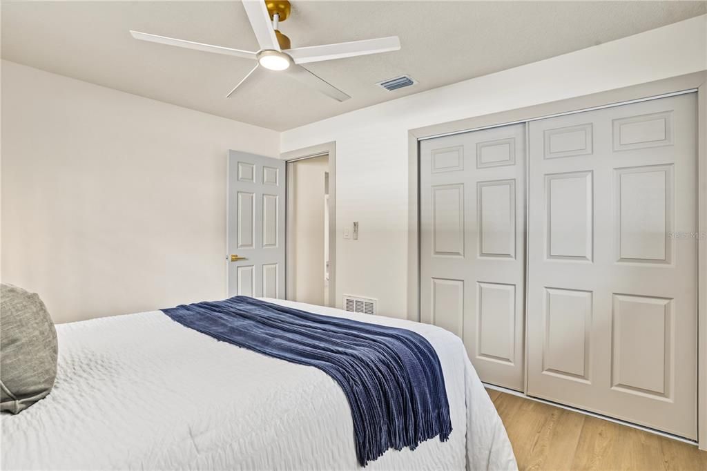 For Sale: $499,000 (3 beds, 2 baths, 1714 Square Feet)