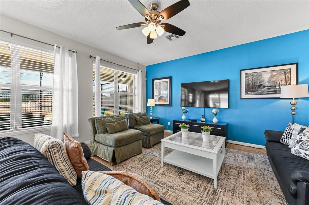 For Sale: $555,000 (7 beds, 6 baths, 3526 Square Feet)